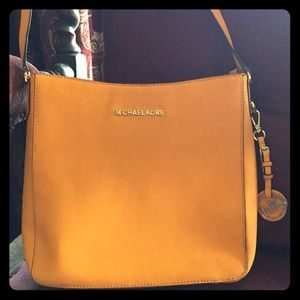 Michael Kors cross body